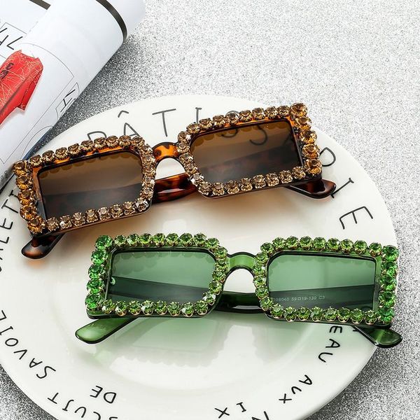 sunglasses deluxe diamond fashion small frame women personality crystal, White;black
sunglasses deluxe diamond fashion small frame women personality crystal, White;black
