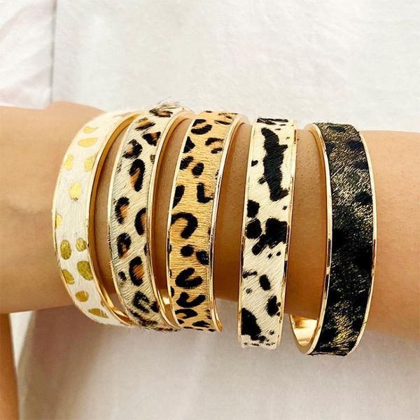bangle adjustable genuine leather leopard open bangles for women 2021 arrival fall bracelets boutique jewelry wholesale, Black
bangle adjustable genuine leather leopard open bangles for women 2021 arrival fall bracelets boutique jewelry wholesale, Black