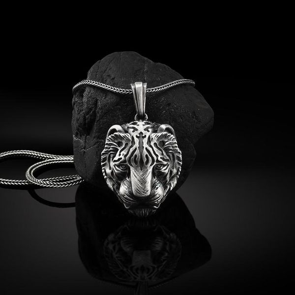 wind tiger head domineering zodiac amulet pendant men's necklace long sweater chain, Silver
wind tiger head domineering zodiac amulet pendant men's necklace long sweater chain, Silver