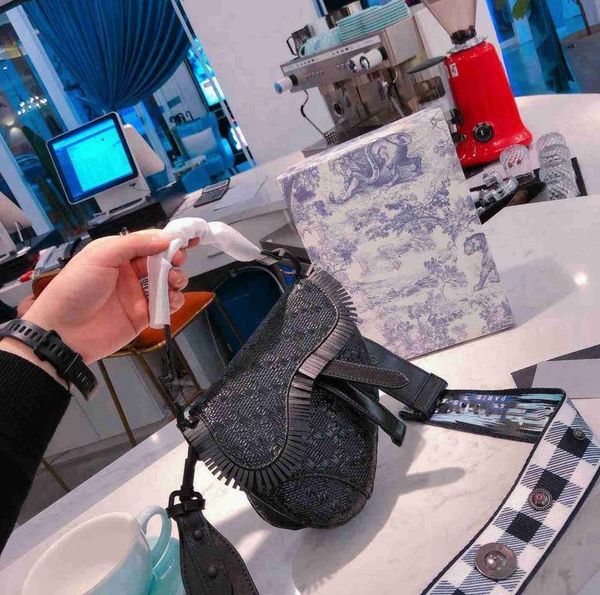 2021 On Sale Fashion Classic Luxury Brand Leather Women Bags Handbag Women's Tote Backpack Handbags Ladies Bag Wallet -L0066
2021 On Sale Fashion Classic Luxury Brand Leather Women Bags Handbag Women's Tote Backpack Handbags Ladies Bag Wallet -L0066