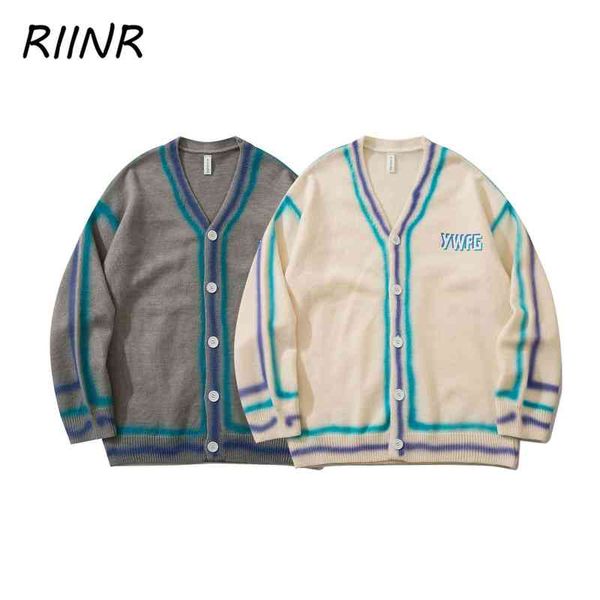 cardigan men's autumn and winter 2021 fashion of loose knit et casual sweater hong kong style wild student, Black;white
cardigan men's autumn and winter 2021 fashion of loose knit et casual sweater hong kong style wild student, Black;white
