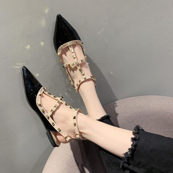 ladies rivets sandals back strap mixed colors pointy toe for dress office shoes patent leather, Black
ladies rivets sandals back strap mixed colors pointy toe for dress office shoes patent leather, Black