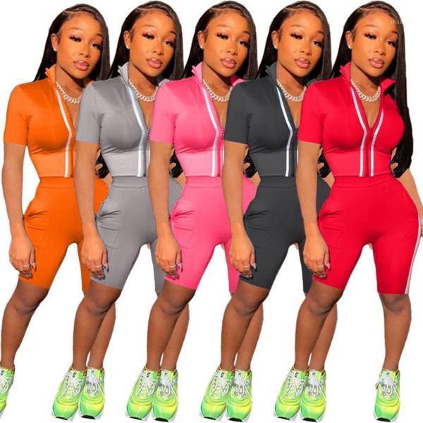 women's tracksuits athletic workout patchwork front zipper lapel short sleeve slim tight knee-length shorts jogger running outfits, Gray 
women's tracksuits athletic workout patchwork front zipper lapel short sleeve slim tight knee-length shorts jogger running outfits, Gray