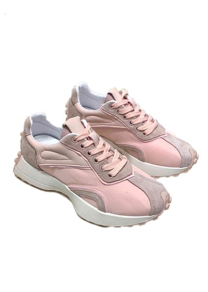 pink leather small waist casual shoes with rubber anti-skid and wear-resistant double bottom for women., Black;white
pink leather small waist casual shoes with rubber anti-skid and wear-resistant double bottom for women., Black;white