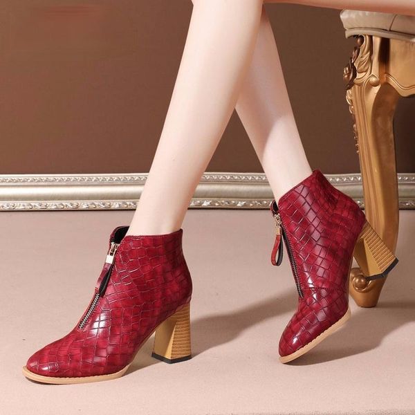 front zipper black leather short boots for women's fashion high heels shoes woman waterproof platform heel booties
front zipper black leather short boots for women's fashion high heels shoes woman waterproof platform heel booties
