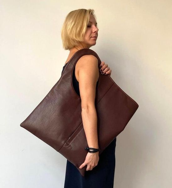 shoulder bags 2021european and american style star suit bag underarm bagpuleather messenger soft leather large capacity female
shoulder bags 2021european and american style star suit bag underarm bagpuleather messenger soft leather large capacity female
