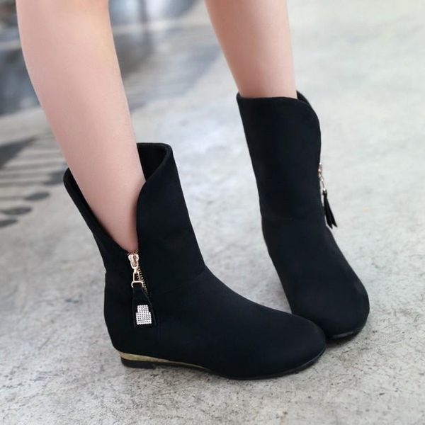 boots 2021 spring and autumn women's wedge heel solid color suede side zipper rhinestone korean comfortable wild boot, Black
boots 2021 spring and autumn women's wedge heel solid color suede side zipper rhinestone korean comfortable wild boot, Black