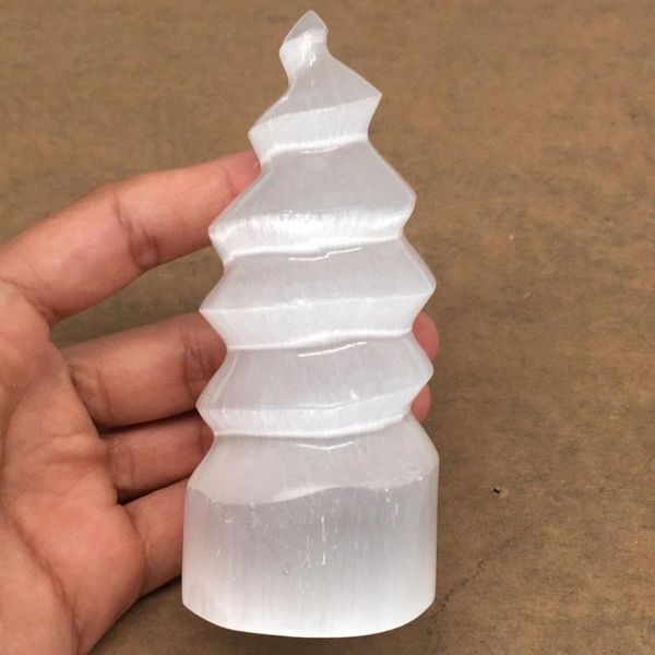 decorative objects & figurines natural selenite lamp tower crystal gemstone mountain healing mineral stone
decorative objects & figurines natural selenite lamp tower crystal gemstone mountain healing mineral stone