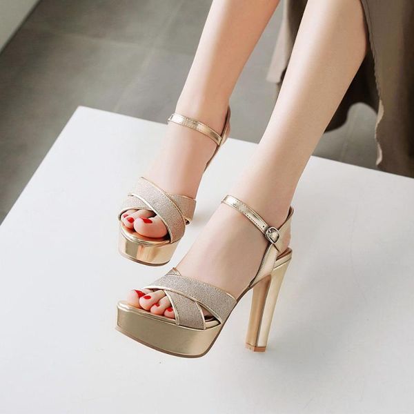 sandals 2021 fashion platform open toe sequin wind buckle thick high heel women's, Black
sandals 2021 fashion platform open toe sequin wind buckle thick high heel women's, Black