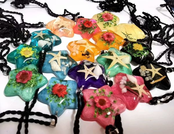 12 pcs fashion real sun flower starfish mixed star style mixed colorful back, Slivery;golden
12 pcs fashion real sun flower starfish mixed star style mixed colorful back, Slivery;golden