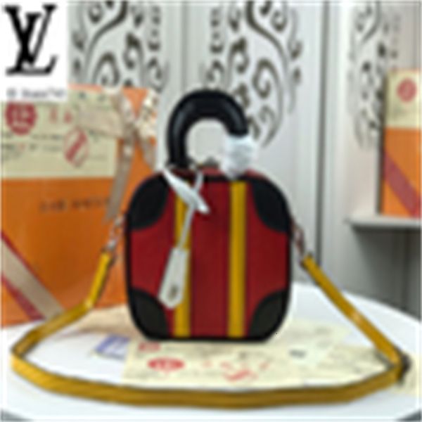 brand designer luxury houi m44582 square shoulder bag red women handbags iconic bags handles shoulder bags totes cross body bag clutches, Red;black
brand designer luxury houi m44582 square shoulder bag red women handbags iconic bags handles shoulder bags totes cross body bag clutches, Red;black