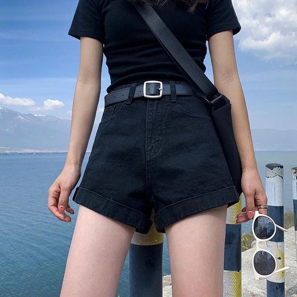 women's denim shorts 2021 high-waist women casual loose ladies fashion large size elastic waist wide-leg short jeans, White;black
women's denim shorts 2021 high-waist women casual loose ladies fashion large size elastic waist wide-leg short jeans, White;black