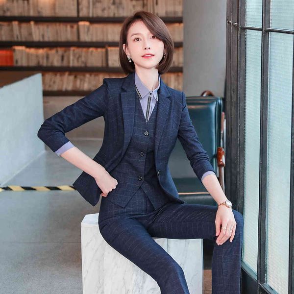 pant business career 3 piece female ensemble plaid suit jacket and pants for ladies autumn wear, White
pant business career 3 piece female ensemble plaid suit jacket and pants for ladies autumn wear, White