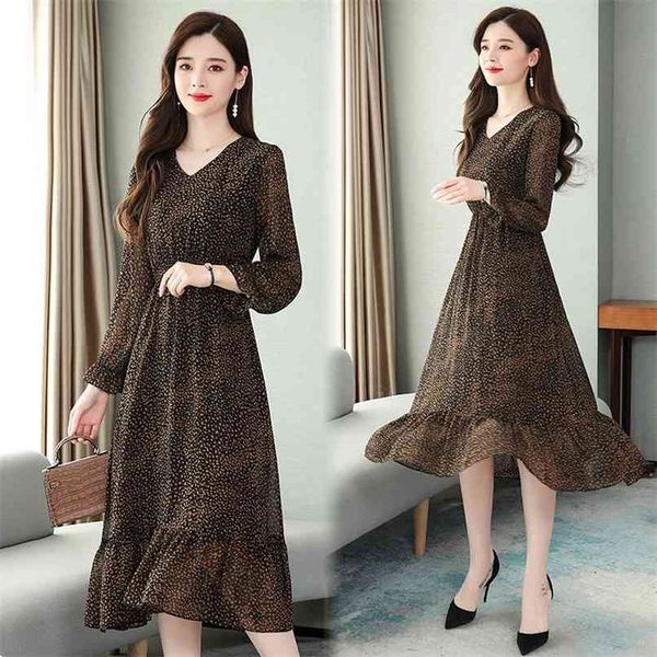 vintage female chiffon midi dresses spring summer 4xl plus size print long sleeve dress elegant women bodycon party vestido 210528, Black;gray 
vintage female chiffon midi dresses spring summer 4xl plus size print long sleeve dress elegant women bodycon party vestido 210528, Black;gray