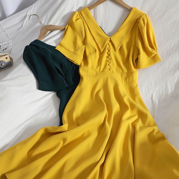 korean buttoned lapel elegant long dress summer solid color vintage for womens bubble short sleeve a-line vestidos 210420, Black;gray
korean buttoned lapel elegant long dress summer solid color vintage for womens bubble short sleeve a-line vestidos 210420, Black;gray