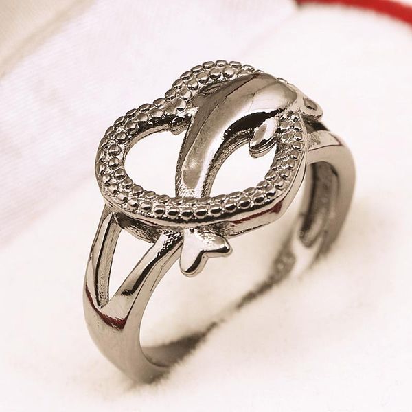 cluster rings black color ring temperament female models classic dolphin hand jewelry engagement items, Golden;silver
cluster rings black color ring temperament female models classic dolphin hand jewelry engagement items, Golden;silver