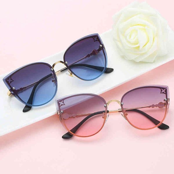 2021 new fashion trend cat's eye sunglass gradient net red street shooting hd women's sun eye sunglass, White;black
2021 new fashion trend cat's eye sunglass gradient net red street shooting hd women's sun eye sunglass, White;black