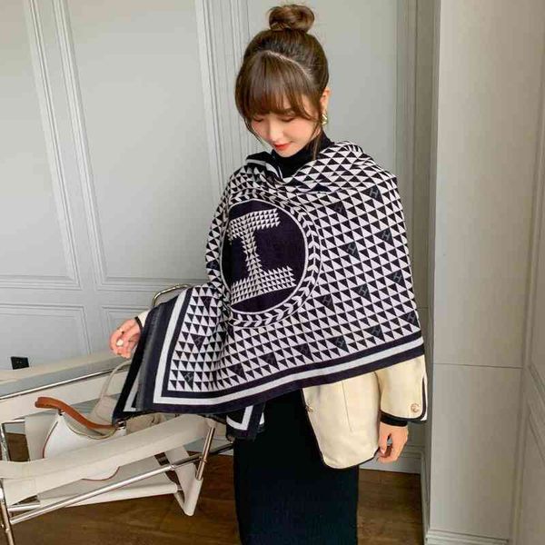 the new design korean dongdamen letter h imitation cashmere scarf women's new winter thickened warm double-sided student bib shawl, Blue;gray
the new design korean dongdamen letter h imitation cashmere scarf women's new winter thickened warm double-sided student bib shawl, Blue;gray