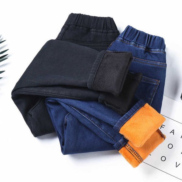 winter female thick plus velvet fleece warm women skinny jeans trousers high waist stretch denim pencil pants size 5xl 6xl 210927, Blue
winter female thick plus velvet fleece warm women skinny jeans trousers high waist stretch denim pencil pants size 5xl 6xl 210927, Blue