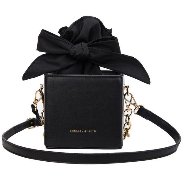 female chain bag 2021 selling hand bill shoulder korean pure-color slant bucket cross body
female chain bag 2021 selling hand bill shoulder korean pure-color slant bucket cross body
