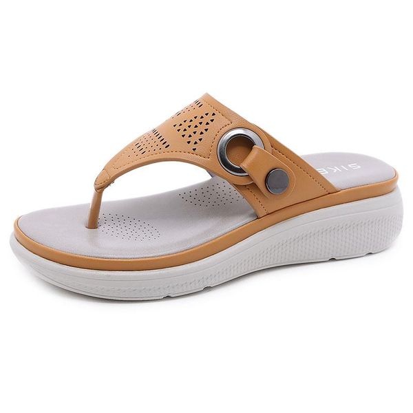 slippers 2021 fashion summer shoes women flip flops thick sole non-slip beach holiday plus size 42 a3628, Black
slippers 2021 fashion summer shoes women flip flops thick sole non-slip beach holiday plus size 42 a3628, Black