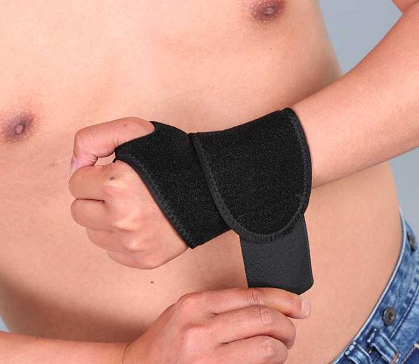 sports wrist guard men's sleeve thumb twist tendon sheath lady sprain protection thin breathable pressure elbow & knee pads, Black;gray
sports wrist guard men's sleeve thumb twist tendon sheath lady sprain protection thin breathable pressure elbow & knee pads, Black;gray