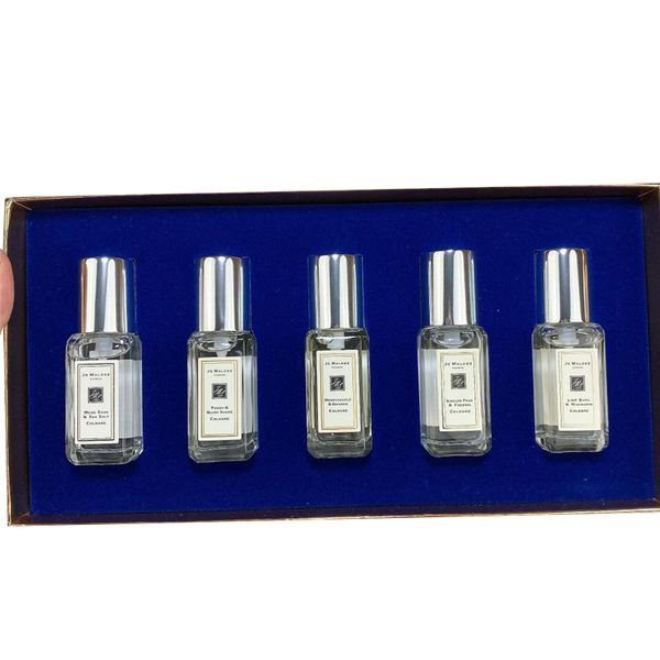 london perfume english pear wild bluebell 5pcs set men cologne perfumes fragrances for women 5*9ml
london perfume english pear wild bluebell 5pcs set men cologne perfumes fragrances for women 5*9ml