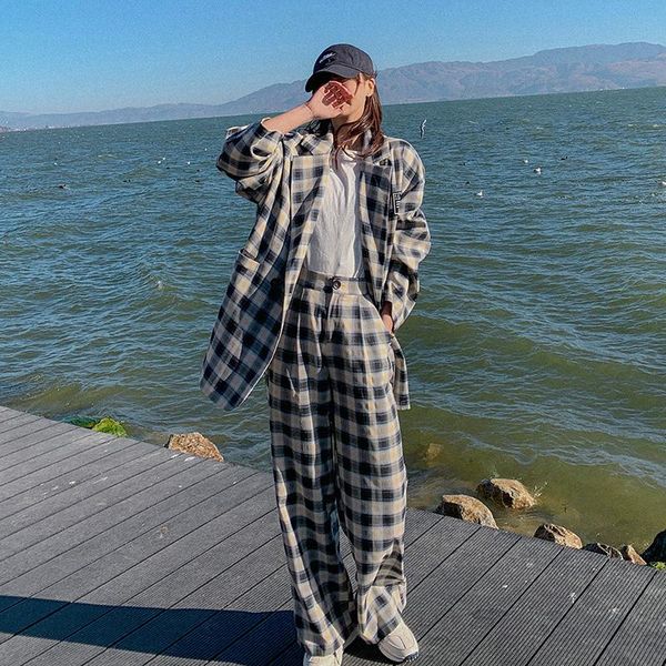 women's two piece pants two-piece suit spring autumn loose black coffee grid british style big size fashion long sleeve female, White
women's two piece pants two-piece suit spring autumn loose black coffee grid british style big size fashion long sleeve female, White