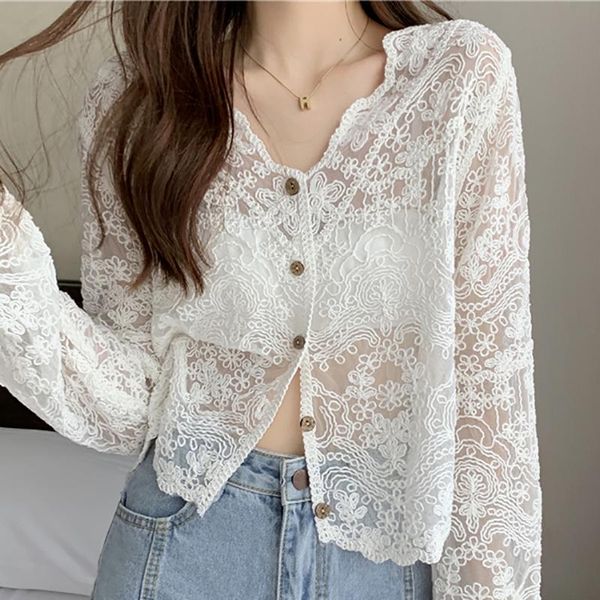 women's blouses & shirts french style lace floral long sleeve for women elegant v-neck female korean sweet kawaii woman 2021 summer, White
women's blouses & shirts french style lace floral long sleeve for women elegant v-neck female korean sweet kawaii woman 2021 summer, White