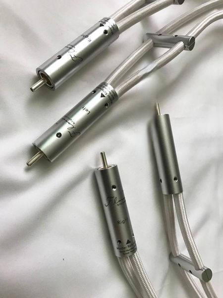 cameras hi-end demark argento flow - rca interconnect aduio cable 
cameras hi-end demark argento flow - rca interconnect aduio cable