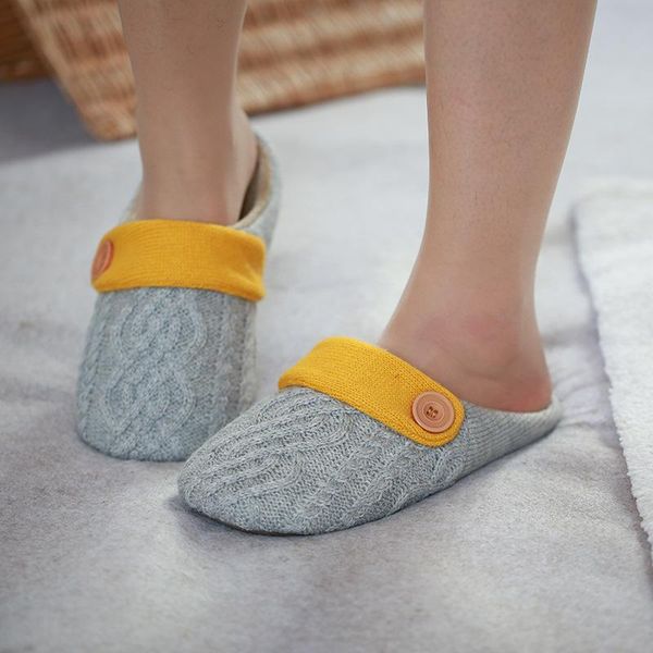 slipper winter children' cotton warm slippers family matching couples wool home indoor soft bottom baby house floor shoes, Black;grey
slipper winter children' cotton warm slippers family matching couples wool home indoor soft bottom baby house floor shoes, Black;grey