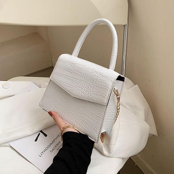 fashion chain strap handbags for women pu leather female shoulder bag designer solid color crossbody lady purse bags
fashion chain strap handbags for women pu leather female shoulder bag designer solid color crossbody lady purse bags