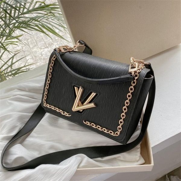school bags 2021 chain shoulder messenger women purse and handbags luxury fashion small square
school bags 2021 chain shoulder messenger women purse and handbags luxury fashion small square
