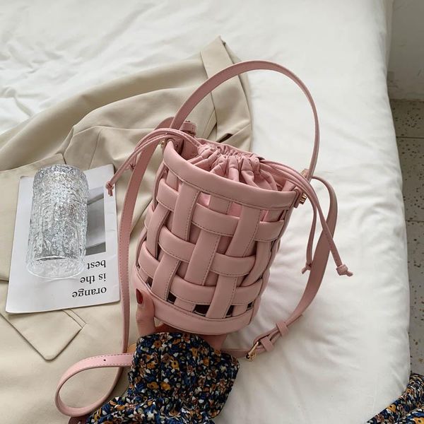 evening bags unusual bag brand design ladies 2021 korean version of hollow out fashion shoulder messenger
evening bags unusual bag brand design ladies 2021 korean version of hollow out fashion shoulder messenger