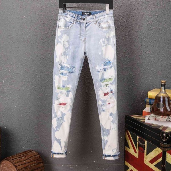2021ins social trend light color hole tease girl university nightclub am jeans man, Blue
2021ins social trend light color hole tease girl university nightclub am jeans man, Blue
