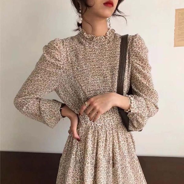casual dresses heydress women 2021 autumn vintage vestidos lady elegant long sleeve floral high waist dress female stand collar, Black;gray
casual dresses heydress women 2021 autumn vintage vestidos lady elegant long sleeve floral high waist dress female stand collar, Black;gray