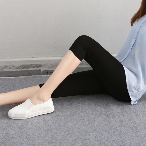 summer slim modal women's high waist thin style wear large size capris medium pants small leggings, Black
summer slim modal women's high waist thin style wear large size capris medium pants small leggings, Black