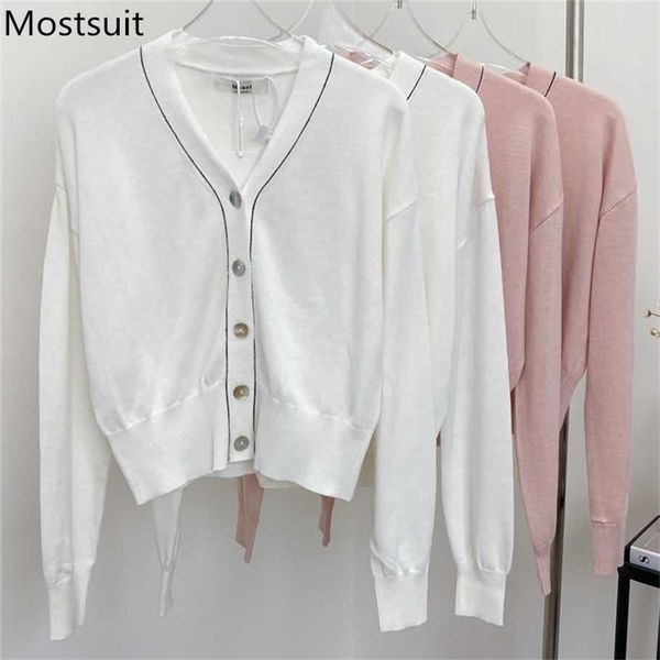 elegant korean knitted cardigan jumpers women full sleeve v-neck single-breasted solid loose vintage ladies sweaters 210513, White;black
elegant korean knitted cardigan jumpers women full sleeve v-neck single-breasted solid loose vintage ladies sweaters 210513, White;black