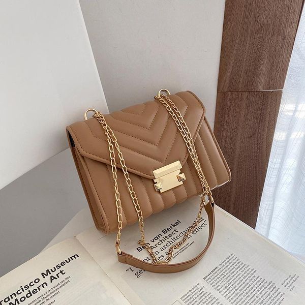 evening bags european fashion female square bag 2021 pu leather women's designer handbag lock chain shoulder messenger
evening bags european fashion female square bag 2021 pu leather women's designer handbag lock chain shoulder messenger