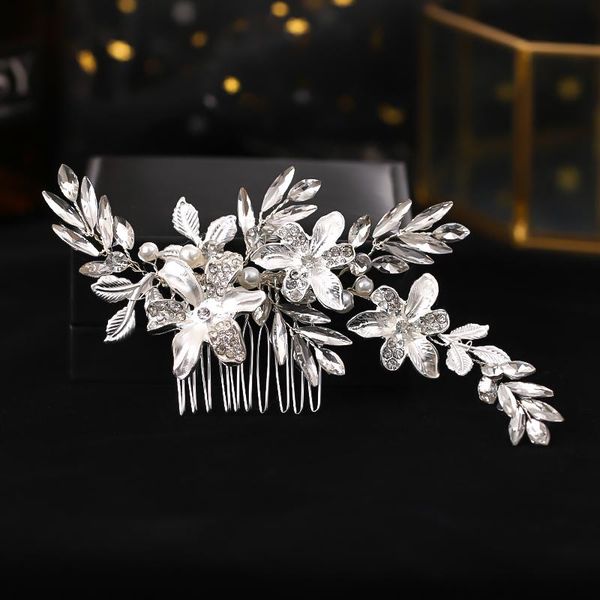 hair clips & barrettes rhinestone tiaras combs for wedding party women pearls leaf handmade hairbands bridal silver color fashion accessorie, Golden;silver
hair clips & barrettes rhinestone tiaras combs for wedding party women pearls leaf handmade hairbands bridal silver color fashion accessorie, Golden;silver