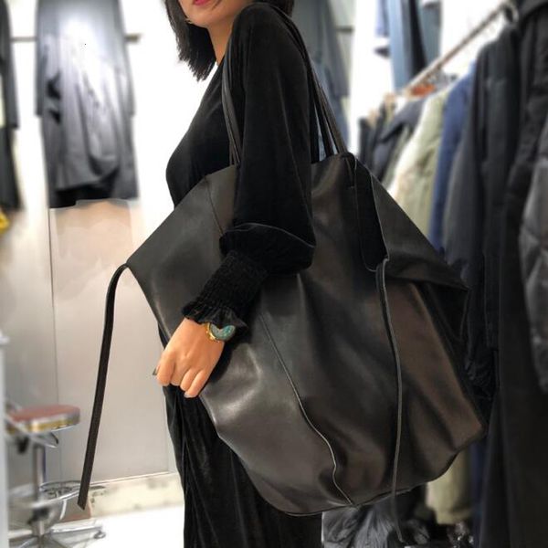 original leather bag 100% natural real cowhide handbags vintage simple design solid shoulder bags cool large tote for women
original leather bag 100% natural real cowhide handbags vintage simple design solid shoulder bags cool large tote for women