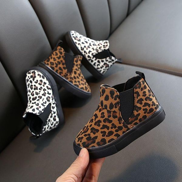 boots 2021 winter style korean boy short 1-5 years old female baby plus velvet leopard print cotton, Black;grey
boots 2021 winter style korean boy short 1-5 years old female baby plus velvet leopard print cotton, Black;grey