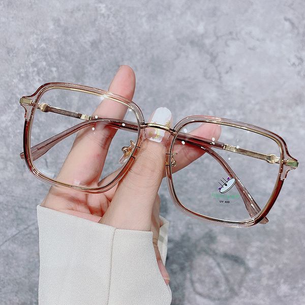 design sunglasses new tr90 eye frame blue light proof flat lens net red plain face can equipped with myopia, White;black
design sunglasses new tr90 eye frame blue light proof flat lens net red plain face can equipped with myopia, White;black