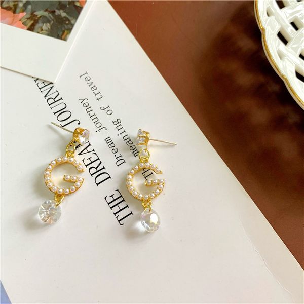 pearl letter earrings temperament net red advanced feeling new 925 silver needle fashion simple earrings, Golden
pearl letter earrings temperament net red advanced feeling new 925 silver needle fashion simple earrings, Golden