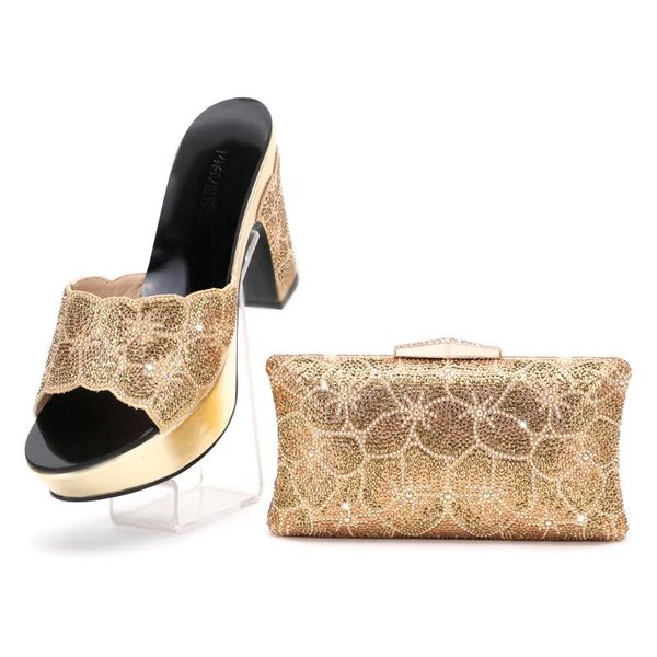 slippers 2021 italian design african nigerian high heeled party crystal wedding diamond lady shoes and portable shoulder carrying dinner, Black
slippers 2021 italian design african nigerian high heeled party crystal wedding diamond lady shoes and portable shoulder carrying dinner, Black