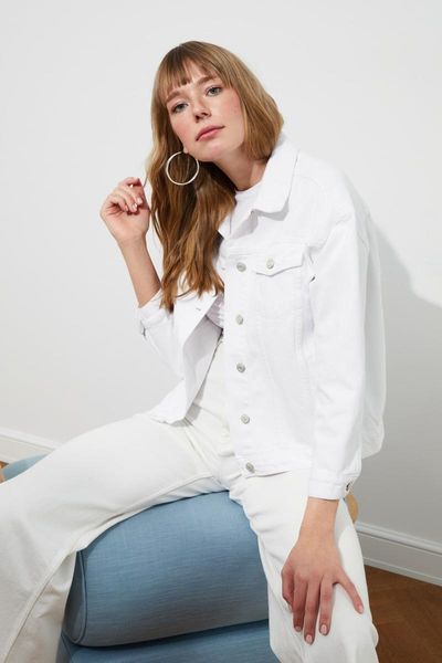 women's jackets trendyol stitch detail denim jacket twoss21ce0380, Black;brown 
women's jackets trendyol stitch detail denim jacket twoss21ce0380, Black;brown