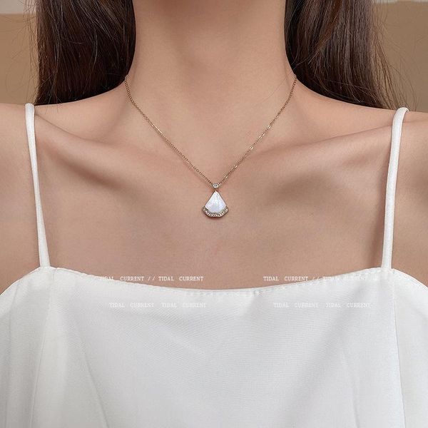 chains 2021 titanium steel ladies chain necklace light luxury niche shell zircon pendant korean temperament clavicle, Silver
chains 2021 titanium steel ladies chain necklace light luxury niche shell zircon pendant korean temperament clavicle, Silver