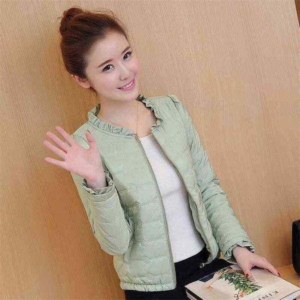 autumn winter cotton-padded jacket women sweet ruffle neck rose embroidery warm lightweight coat female slim short wadded 210522, Black
autumn winter cotton-padded jacket women sweet ruffle neck rose embroidery warm lightweight coat female slim short wadded 210522, Black