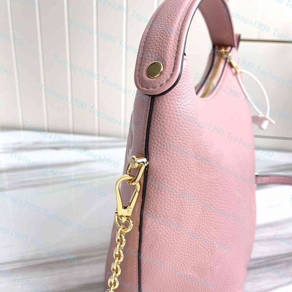 wholesale hand totes shoulder bag women genuine leather fashion bags with chain woman tote shiny palladium copper twist lock
wholesale hand totes shoulder bag women genuine leather fashion bags with chain woman tote shiny palladium copper twist lock