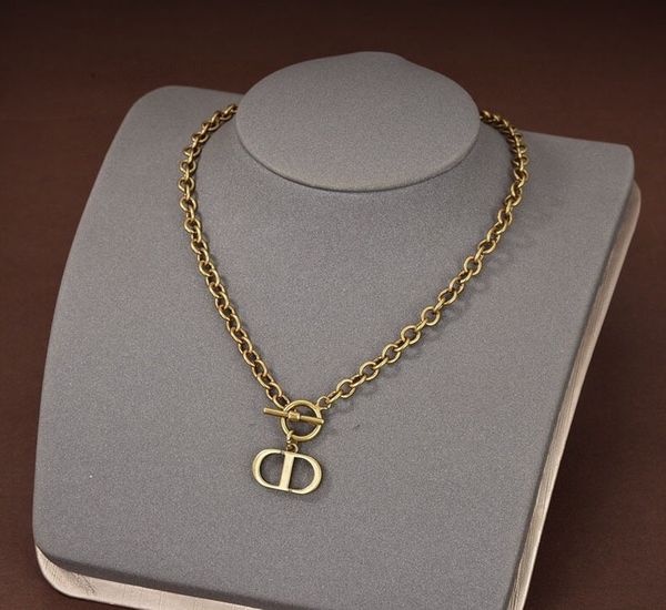 designer home 2020 new cd letter necklace bracelet women's fashion style jewelry, Silver
designer home 2020 new cd letter necklace bracelet women's fashion style jewelry, Silver